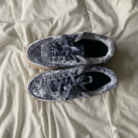 Nike Air Force 1 Low Dark Sky Blue Thunder - Picture 2 of 3